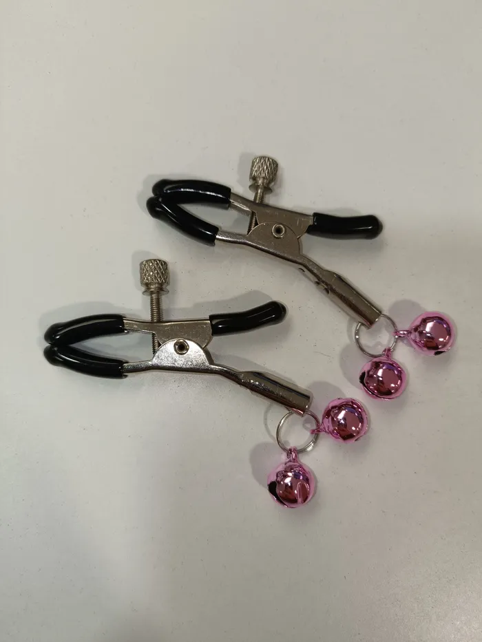 HonourSkintwocom Vibrators Bejeweled Pink Nipple Clamps