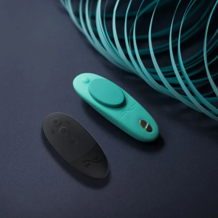 WeVibe Vibrators WeVibe Moxie Wearable Clitoral Vibrator Aqua