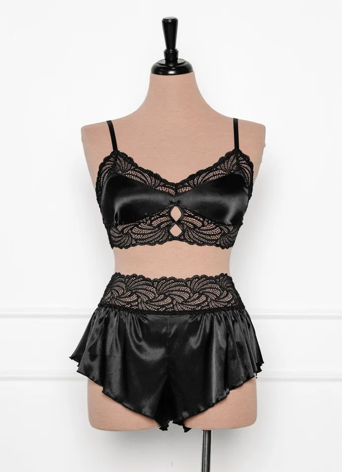 Anal Mentionables Lacy Satin Keyhole Bralette Black