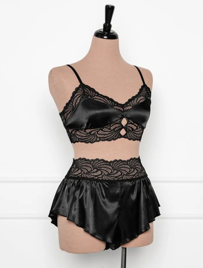 Anal Mentionables Lacy Satin Keyhole Bralette Black