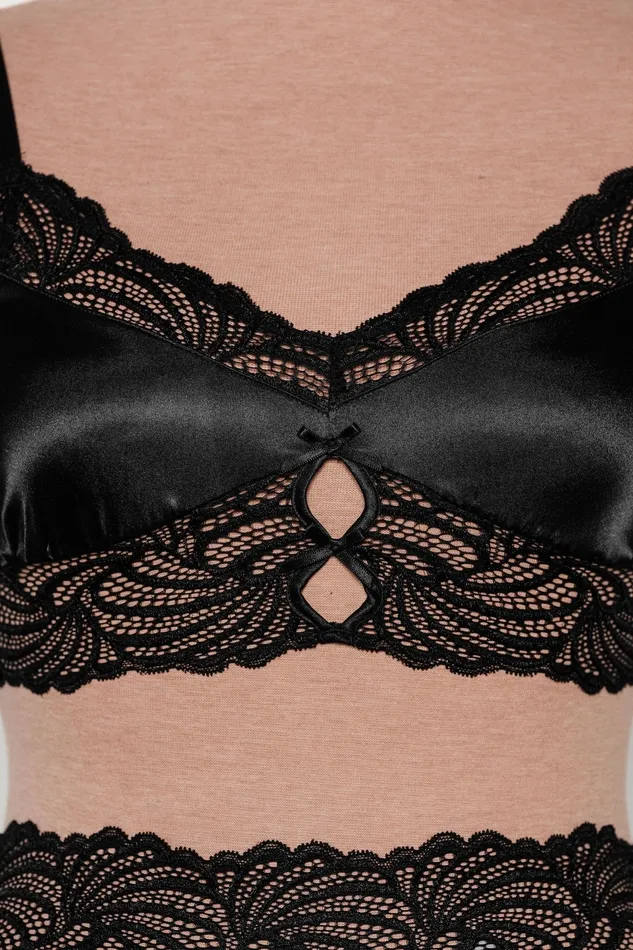 Anal Mentionables Lacy Satin Keyhole Bralette Black